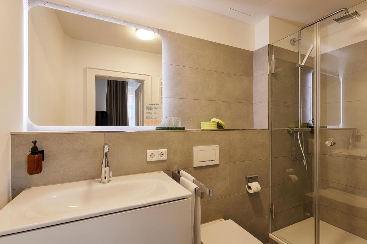 Hotel Zur Stadt Mainz In Wuerzburger Innenstadt Exteriör bild